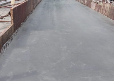 Referenz: Gehertete Betonböden herstellen geschliffen extra seurebeständig